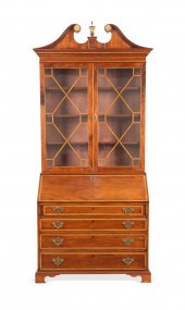 ENGLISH CHIPPENDALE STYLE MAHO