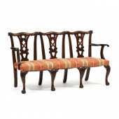 ENGLISH CHIPPENDALE STYLE TRIP