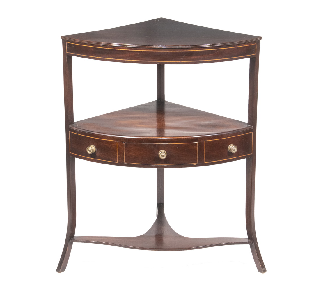 ENGLISH CORNER WASHSTAND Quarter