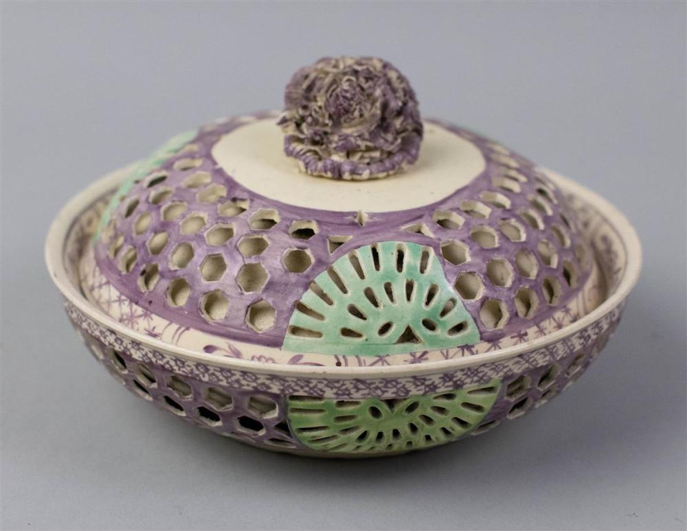 ENGLISH CREAMWARE PALE GREEN AND