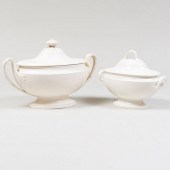 ENGLISH CREAMWARE TUREEN AND C
