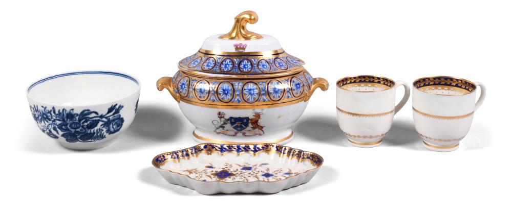 ENGLISH CRESTED SAUCE TUREEN AND