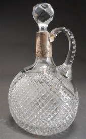 ENGLISH CUT CRYSTAL CARAFE WIT