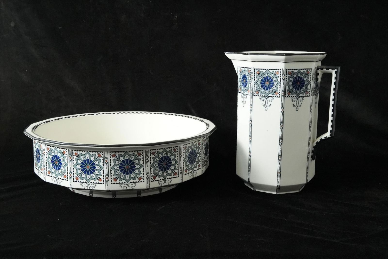 ENGLISH DECO PORCELAIN PITCHER