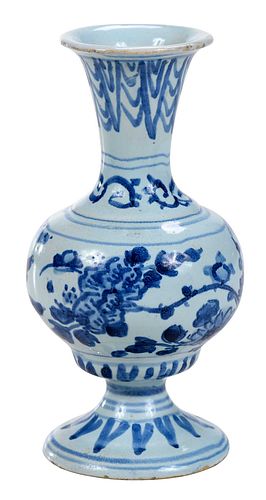 ENGLISH DELFTWARE BLUE AND WHITE