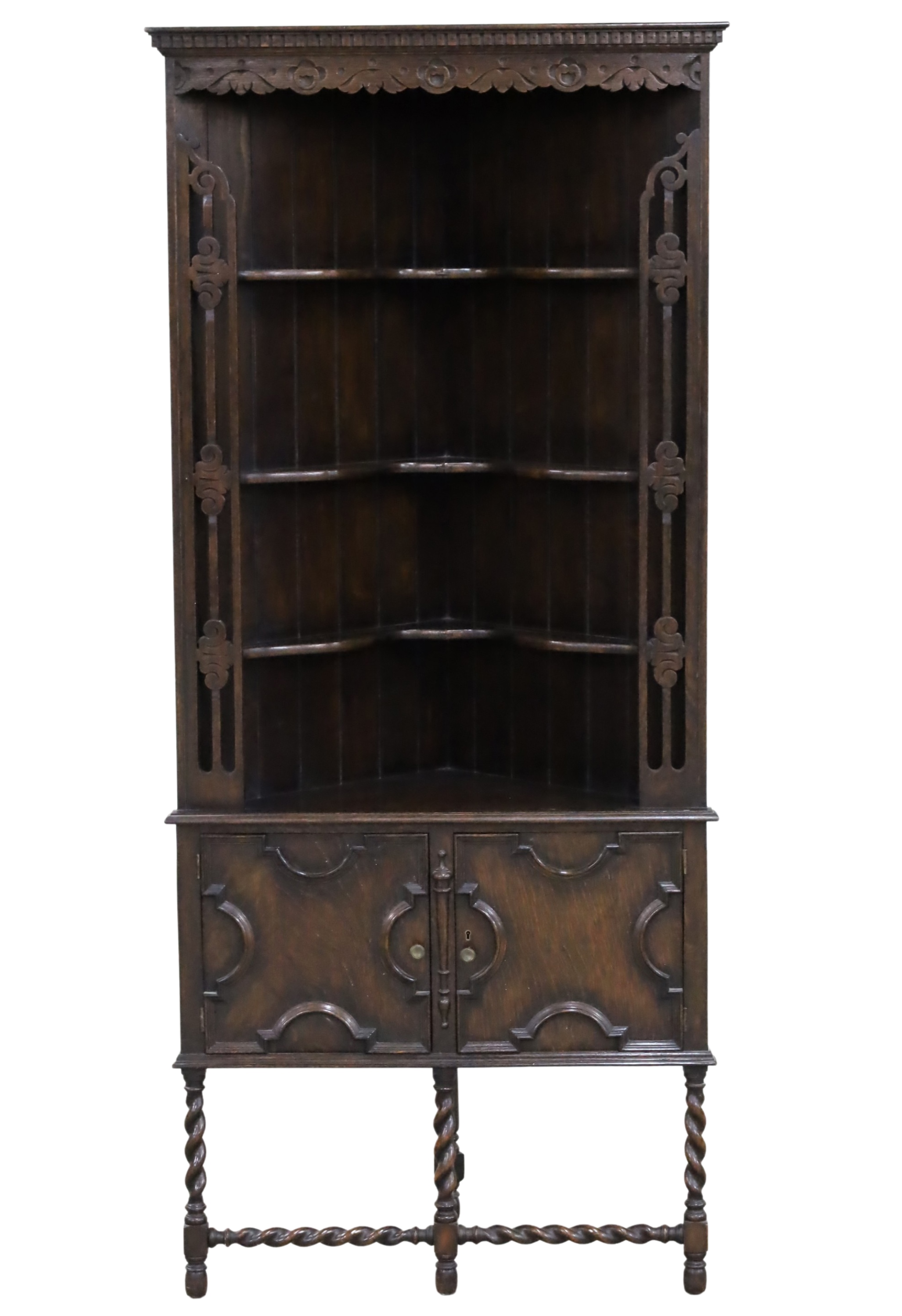 ENGLISH EDWARDIAN OAK CORNER