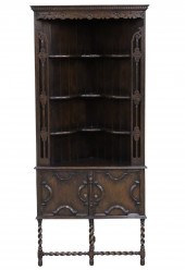 ENGLISH EDWARDIAN OAK CORNER C