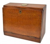 ENGLISH EDWARDIAN OAK TRAVELIN
