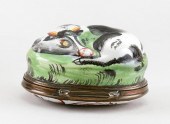 ENGLISH ENAMEL COW BONBONNIERE
