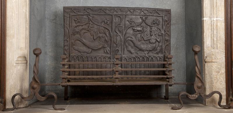 English Fireback / Andiron Setearly