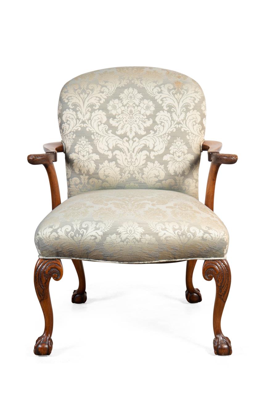 ENGLISH GEORGE II STYLE MAHOGANY