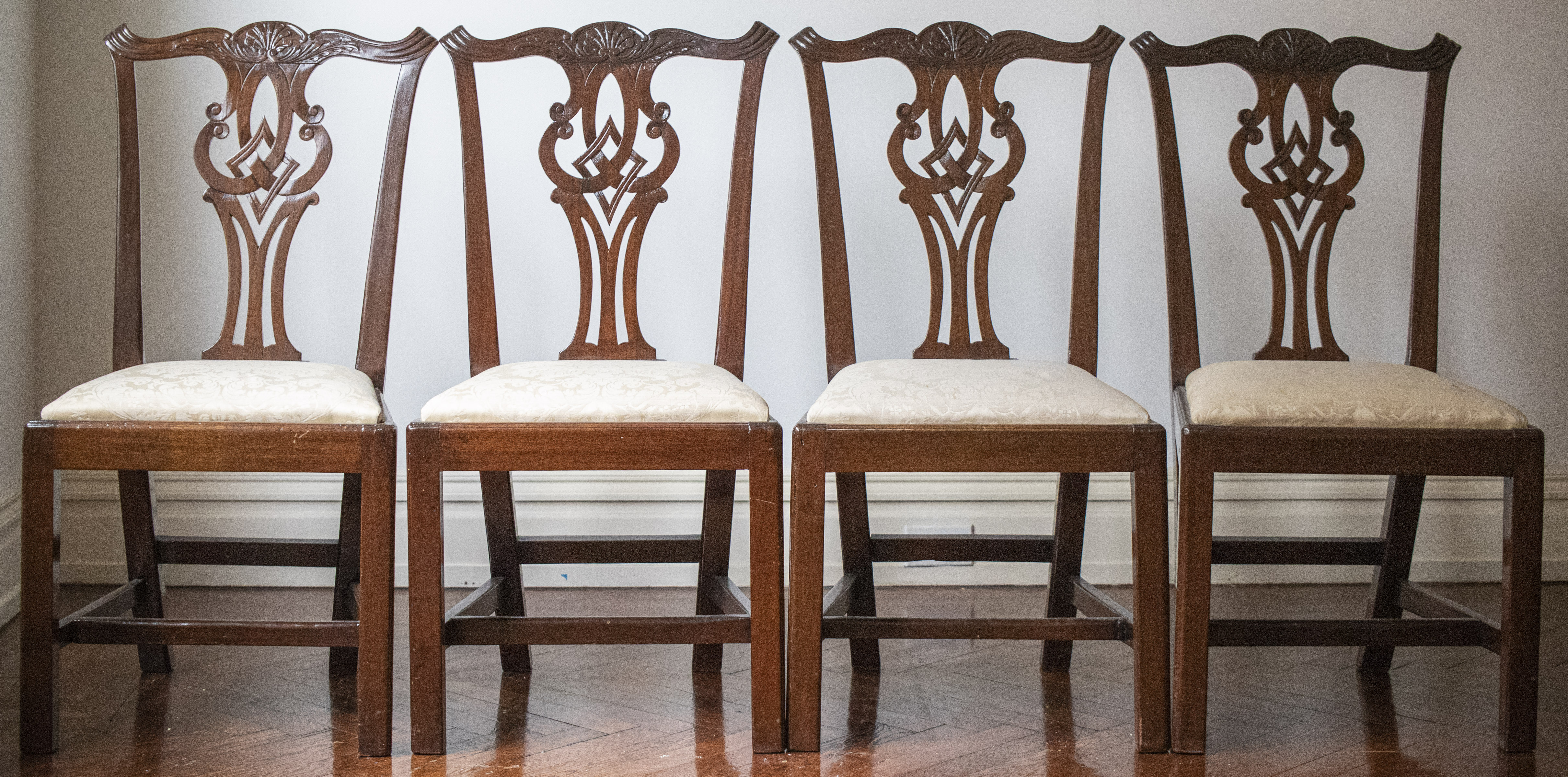 ENGLISH GEORGE III CARVED WALNUT