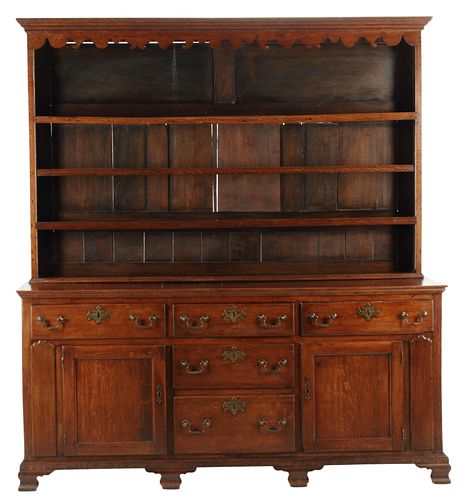 ENGLISH GEORGIAN 2-PART OAK WELSH