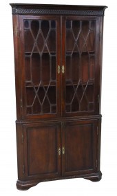 ENGLISH GEORGIAN CORNER CUPBOA