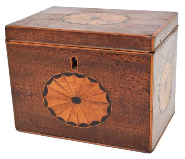 ENGLISH GEORGIAN MAHOGANY PATERA