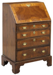 ENGLISH GEORGIAN STYLE MAHOGAN