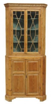 ENGLISH GEORGIAN STYLE PINE CO