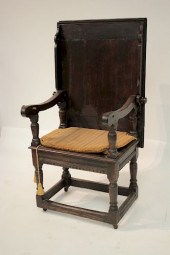 ENGLISH JACOBEAN OAK CONVERTIB