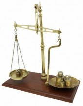 ENGLISH LIBRASCO BRASS BALANCE
