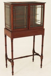 ENGLISH MAHOGANY 2 DOOR SPECIM