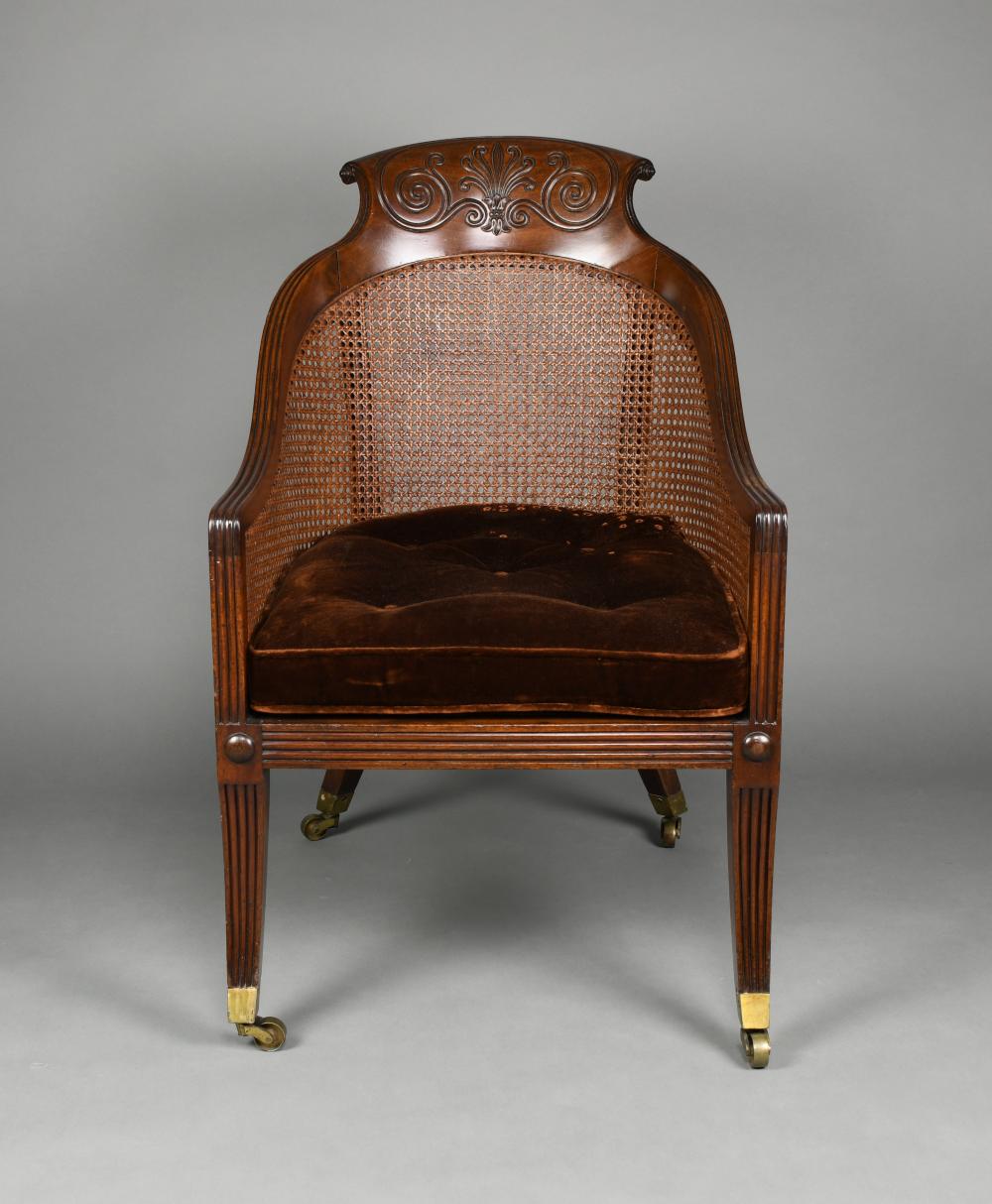 ENGLISH MAHOGANY BERGERE OR TUB