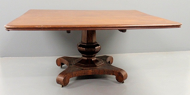 English mahogany breakfast table