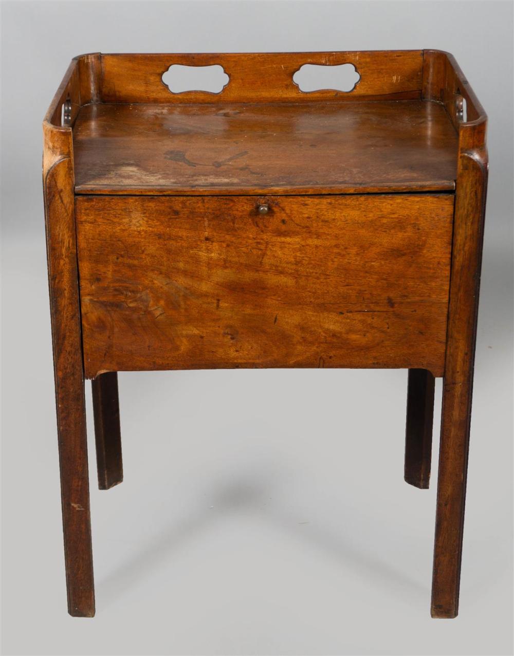 ENGLISH MAHOGANY CONVERTED WASH