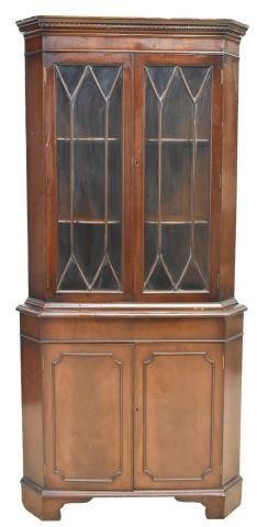 ENGLISH MAHOGANY DISPLAY CORNER