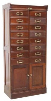 ENGLISH MAHOGANY FLAT FILING S