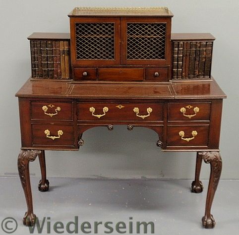 English mahogany writing desk