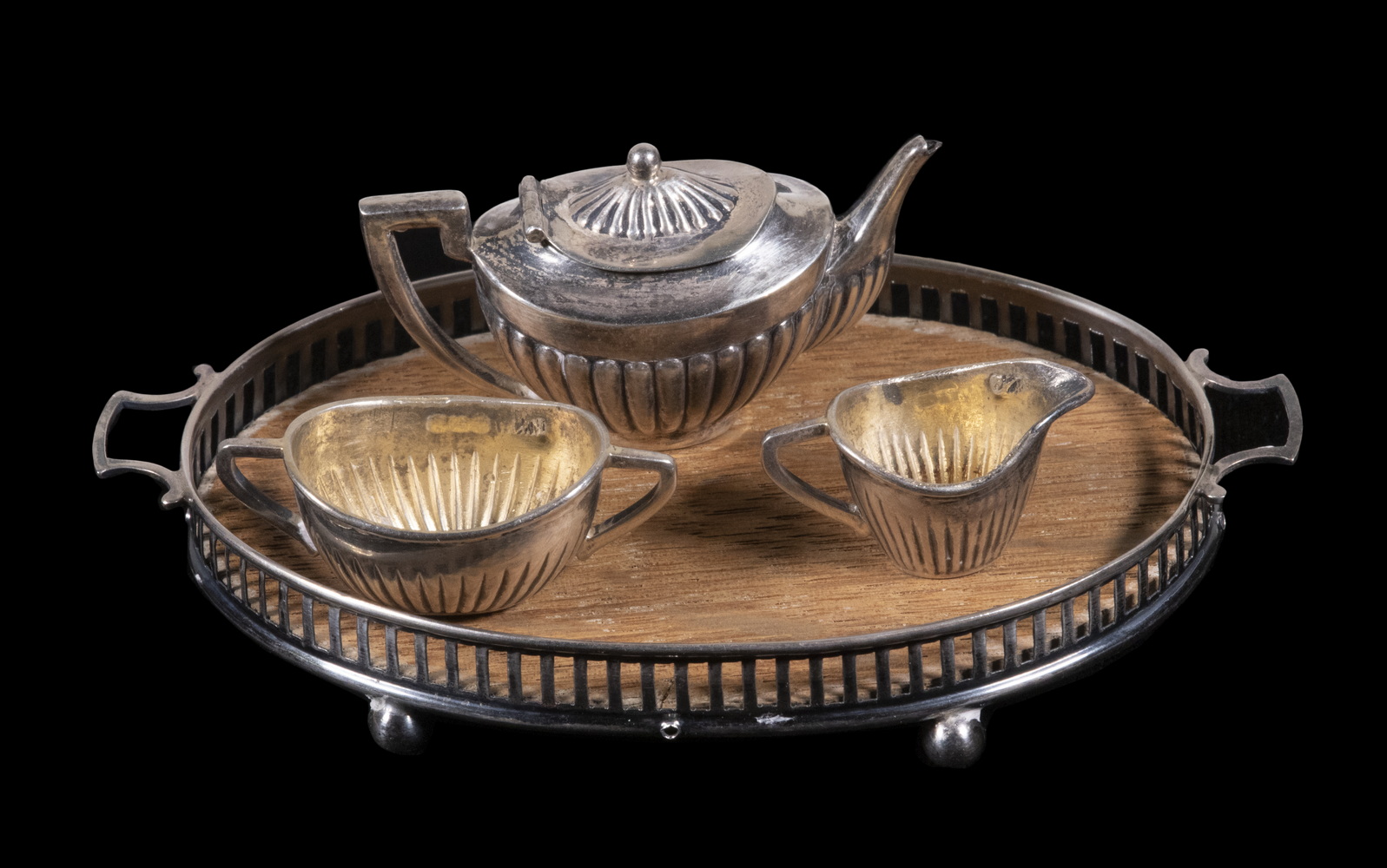 ENGLISH MINIATURE STERLING TEA