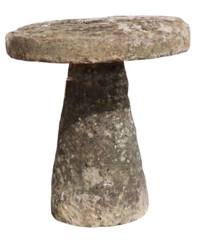 ENGLISH MUSHROOM-FORM STADDLE STONE