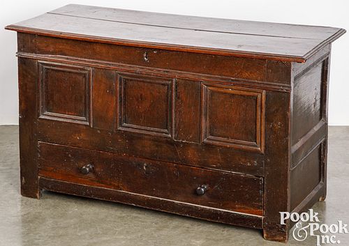 ENGLISH OAK BLANKET CHEST, 18TH