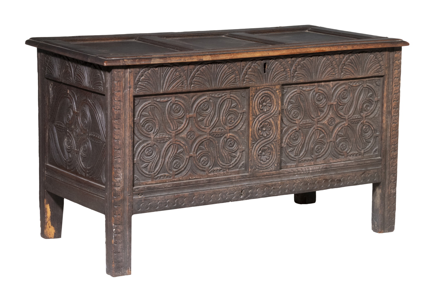 ENGLISH OAK COFFER Mid-17th c.