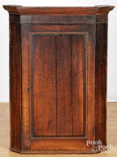 ENGLISH OAK HANGING CORNER CUP