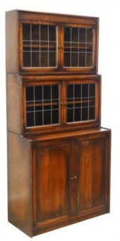ENGLISH OAK & LEADED GLASS STA
