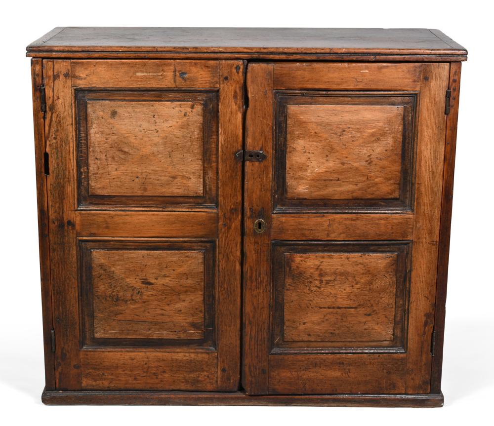 ENGLISH OAK LIFT-TOP CABINET 41 1/2