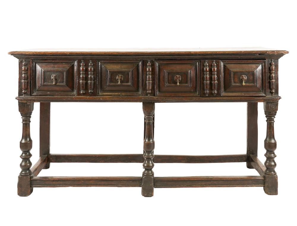 ENGLISH OAK SIDEBOARDlate 17th /