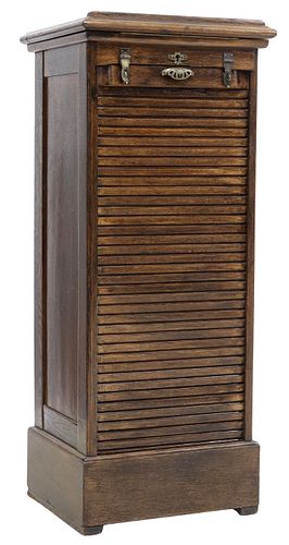 ENGLISH OAK TAMBOUR-DOOR FILING