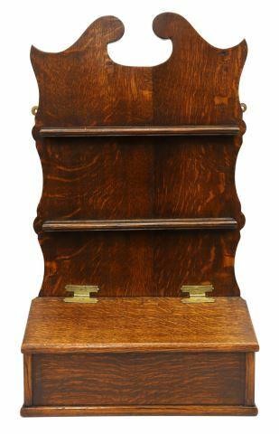 ENGLISH OAK WALL-MOUNTED SPOON