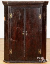 ENGLISH PAINTED PINE HANGING C