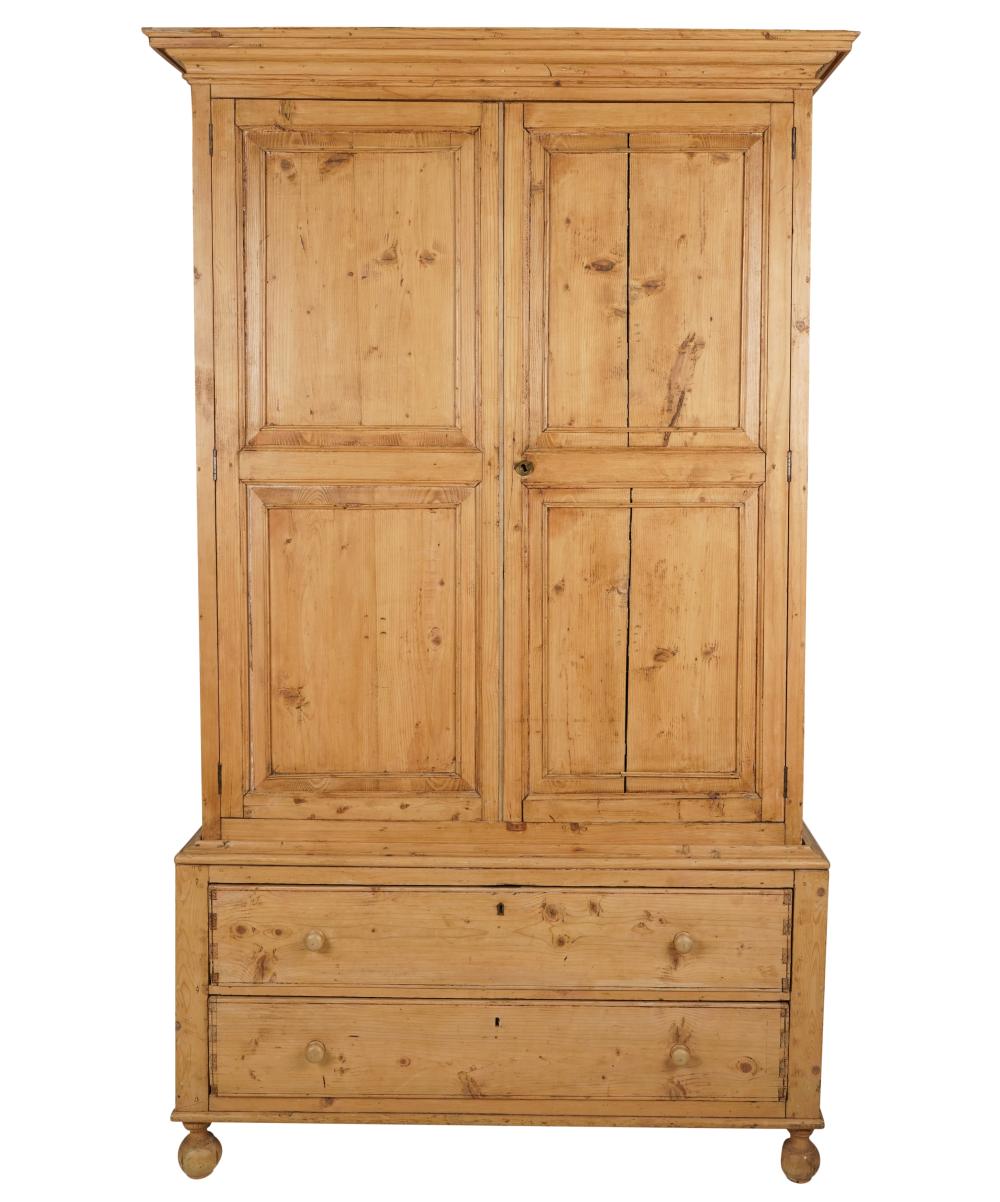 ENGLISH PINE LINEN PRESSEnglish