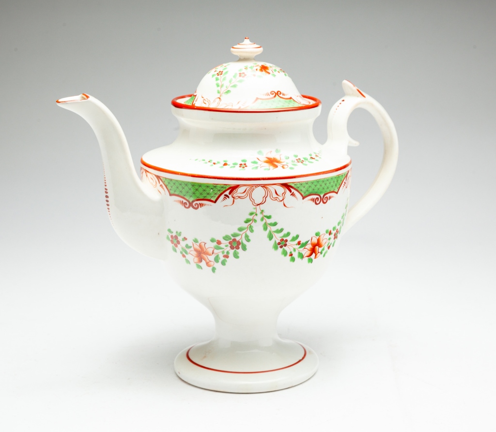ENGLISH PINXTON TALL POT.