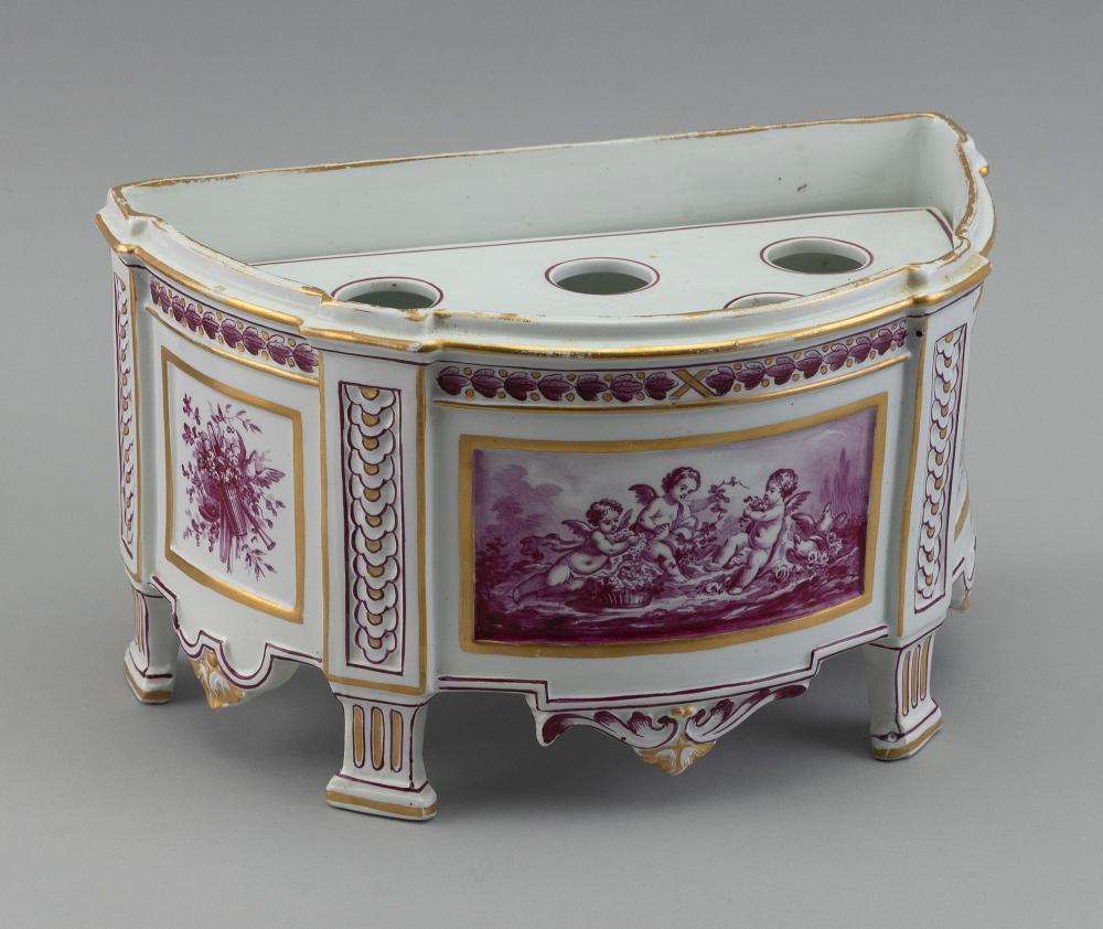 ENGLISH PORCELAIN BULB POT 19TH