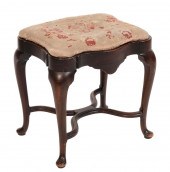 ENGLISH QUEEN ANNE DRESSING ST