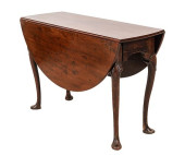 ENGLISH QUEEN ANNE DROP LEAF T