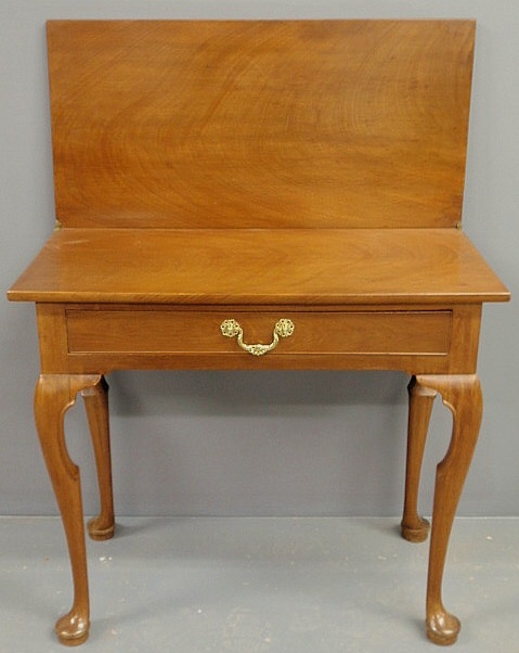 English Queen Anne mahogany