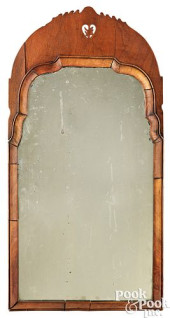 ENGLISH QUEEN ANNE MAHOGANY VE