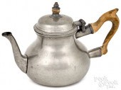 ENGLISH QUEEN ANNE PEWTER TEAP