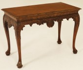 ENGLISH QUEEN ANNE WALNUT TEA